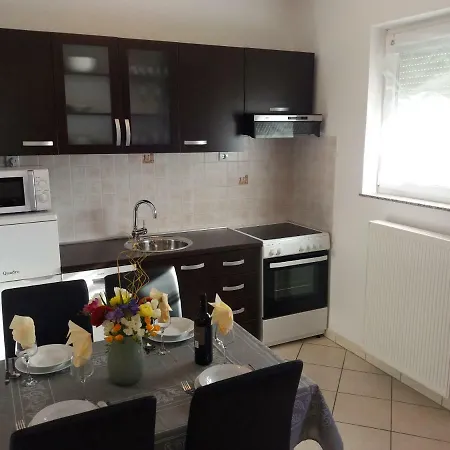Διαμέρισμα Ema, Quiet Place, Free Parking *